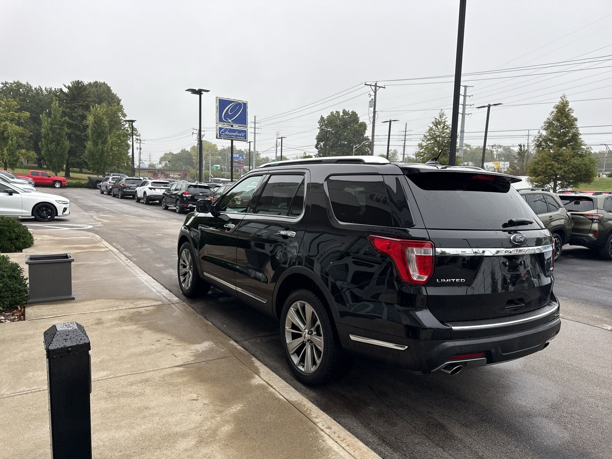 Used 2018 Ford Explorer Limited AWD/4WD image 5
