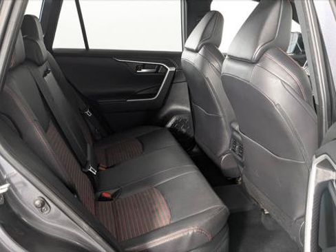 Used 2024 Toyota RAV4 XSE AWD/4WD image 21