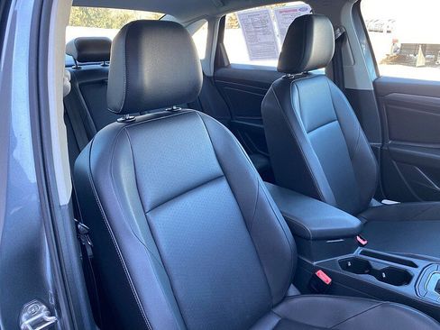 Used 2020 Volkswagen Jetta SEL FWD image 29