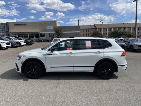 Certified 2023 Volkswagen Tiguan SE R-Line FWD image 51