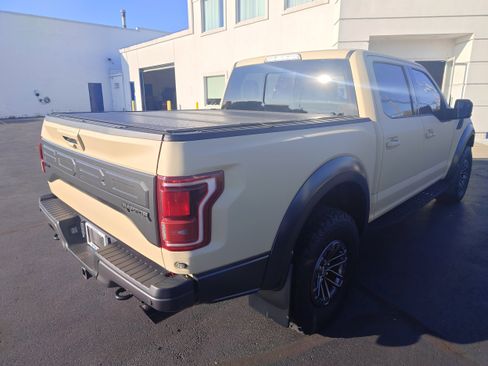 Used 2018 Ford F150 Raptor w/ Equipment Group 802A Luxury image 5