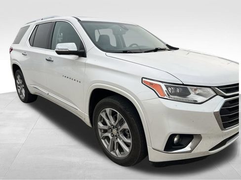 Certified 2021 Chevrolet Traverse Premier AWD/4WD image 12