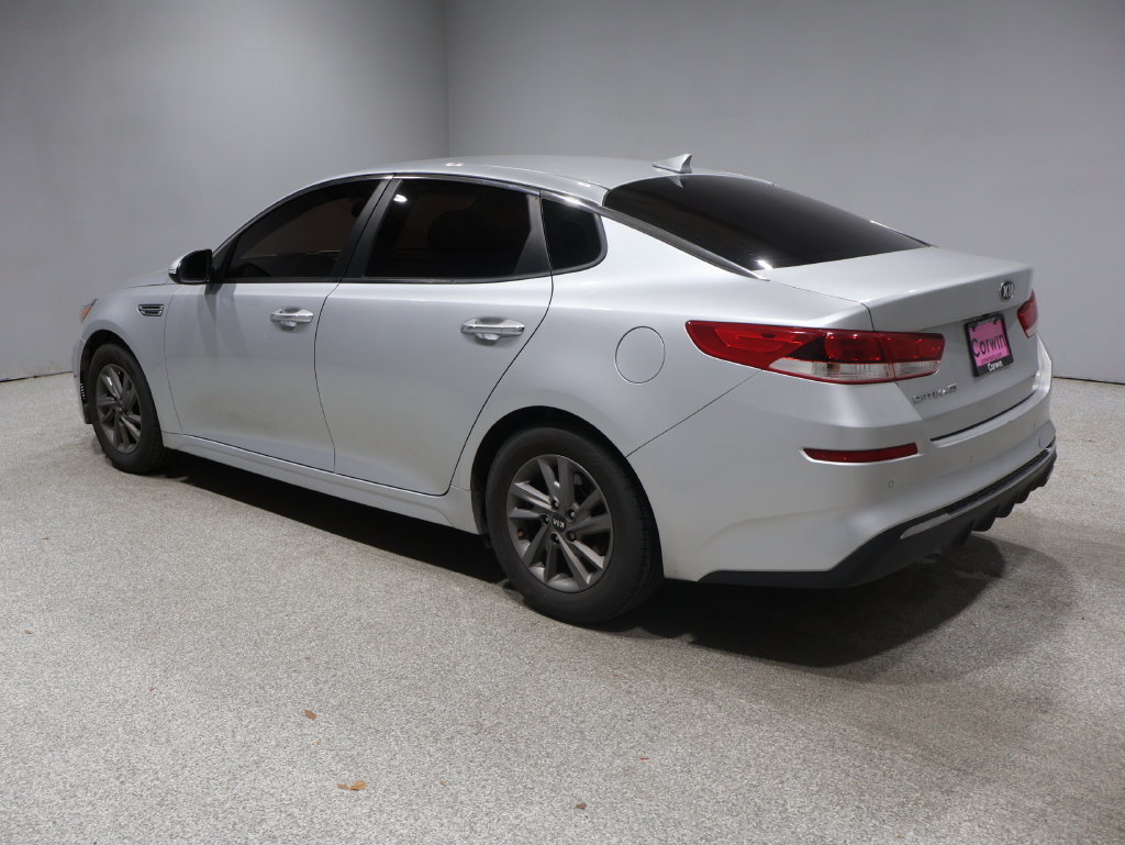 Used 2020 Kia Optima LX FWD image 4
