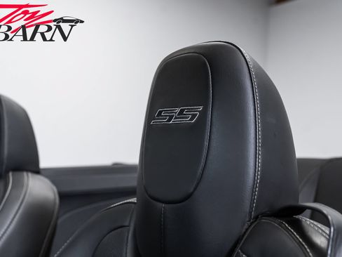 Used 2014 Chevrolet Camaro SS w/ RS Package RWD image 32