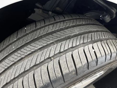 Used 2024 Genesis GV80 3.5T w/ Advanced Package image 41