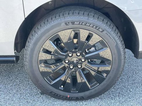 New 2025 Ford Expedition Max Platinum w/ Stealth Appearance Package image 21