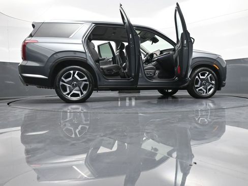 Certified 2025 Hyundai Palisade Limited image 53