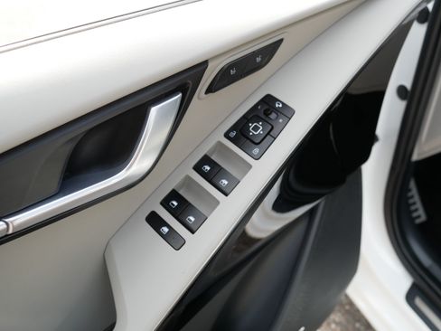 Used 2023 Kia Niro Wave FWD image 19