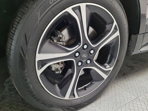 Used 2019 Ford Edge ST w/ Cargo Accessory Package image 31