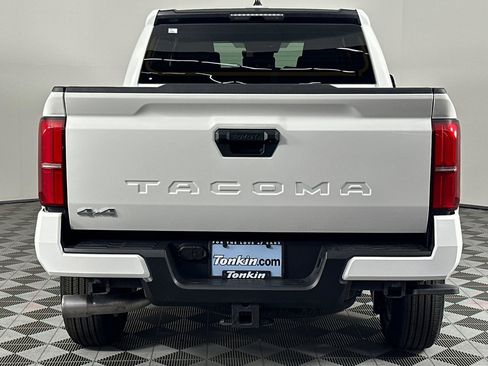 New 2025 Toyota Tacoma SR5 image 5