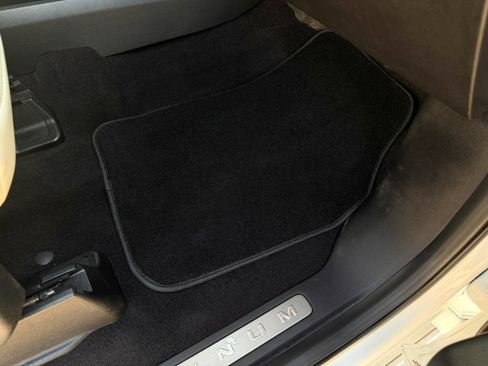 Used 2021 Ford Expedition Platinum RWD image 15