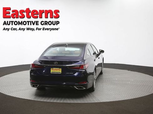 Used 2019 Lexus ES 350 Ultra Luxury image 42
