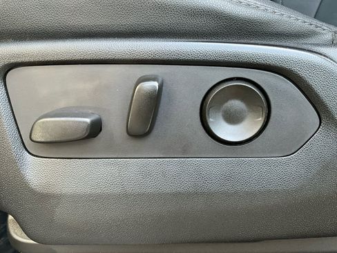 Used 2022 GMC Sierra 1500 Elevation w/ Elevation Premium Package image 21