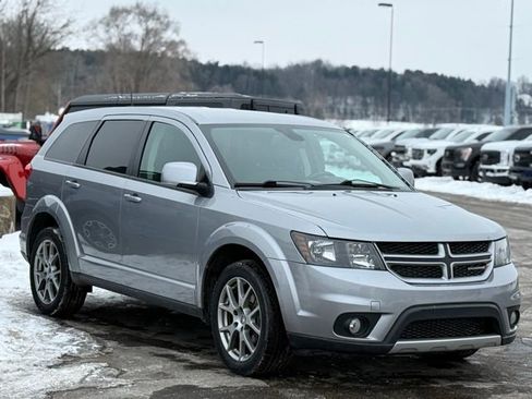 Used 2019 Dodge Journey GT image 32