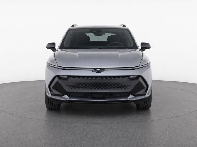 Used 2024 Chevrolet Equinox EV RS FWD image 2