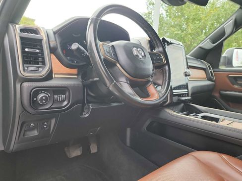 Used 2023 RAM 1500 Limited w/ Off Road Group AWD/4WD image 10
