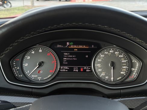 Used 2022 Audi SQ5 Premium w/ Convenience Package image 18