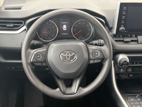 Used 2019 Toyota RAV4 XLE w/ Convenience Package AWD/4WD image 11