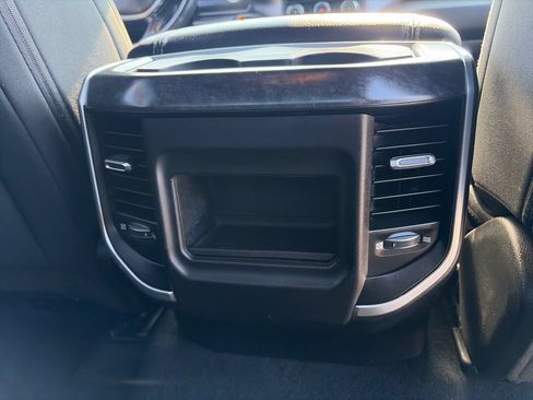 Used 2019 RAM 1500 Big Horn AWD/4WD image 37