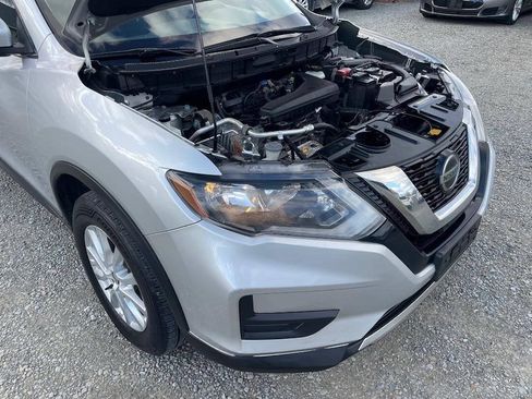 Used 2018 Nissan Rogue SV w/ Premium Package AWD/4WD image 25