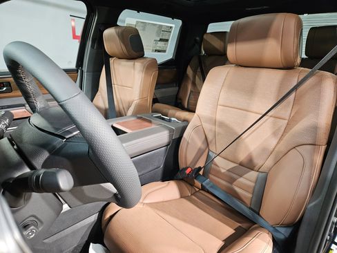 New 2026 Toyota Tundra 1794 Edition AWD/4WD image 12