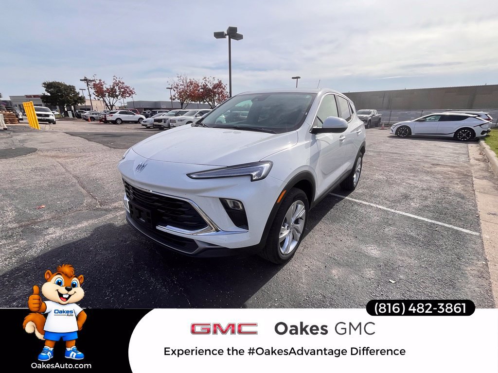 Used 2026 Buick Encore GX Preferred AWD/4WD image 1