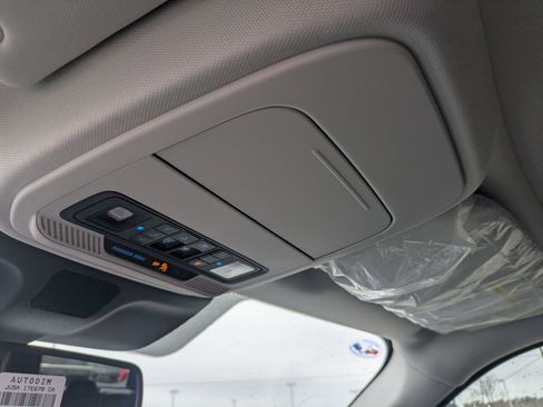 New 2025 Ford Expedition Max Platinum w/ Driver's Package image 25