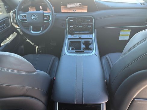 New 2026 Nissan Armada SL image 14