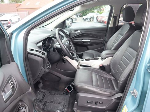 Used 2013 Ford Escape SEL w/ Class II Trailer Tow Pkg FWD image 18