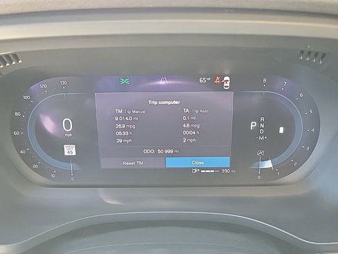 Used 2023 Volvo XC60 B5 Plus w/ Protection Package Premier image 16