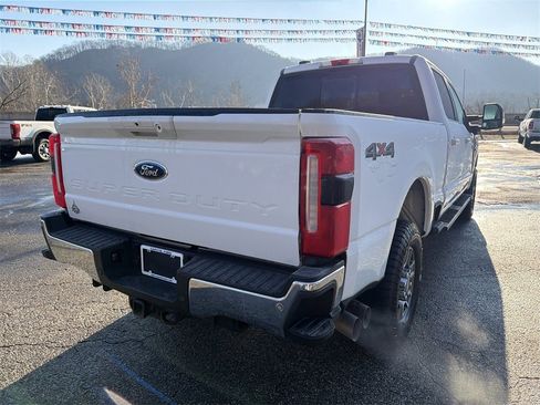Used 2024 Ford F250 Lariat image 5