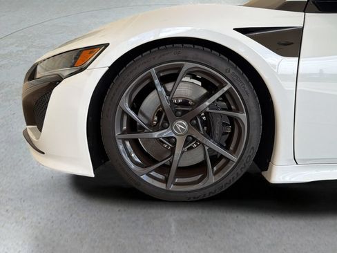Used 2018 Acura NSX AWD/4WD image 24