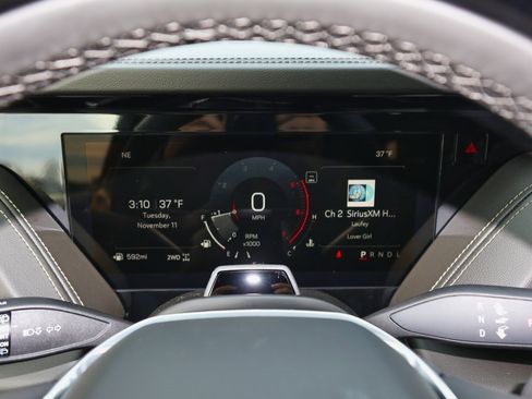 New 2026 GMC Yukon XL Elevation image 24