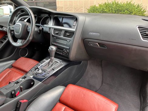 Used 2010 Audi S5 Prestige image 25