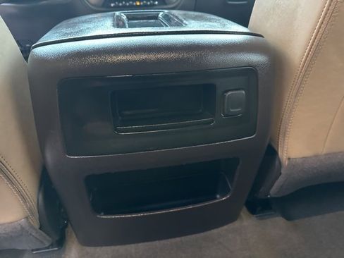 Used 2018 GMC Sierra 1500 Denali image 37