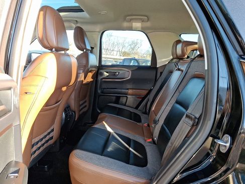 Used 2024 Ford Bronco Sport Outer Banks w/ Tech Package image 10