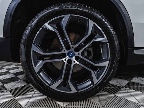 Used 2023 BMW X5 xDrive45e w/ Parking Assistance Package image 36