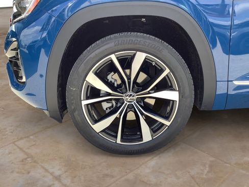 New 2026 Volkswagen Atlas SEL Premium R-Line AWD/4WD image 10