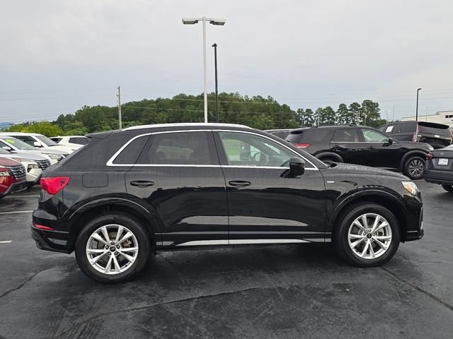Used 2025 Audi Q3 2.0T Premium AWD/4WD image 2