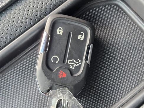 Used 2022 GMC Sierra 1500 Denali w/ Denali Reserve Package image 26