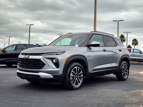 New 2026 Chevrolet TrailBlazer LT w/ Driver Confidence Package image 2