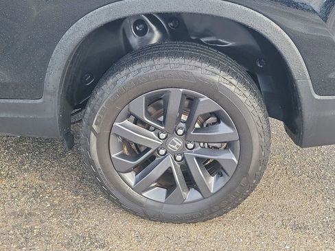 Used 2023 Honda Ridgeline Sport image 18