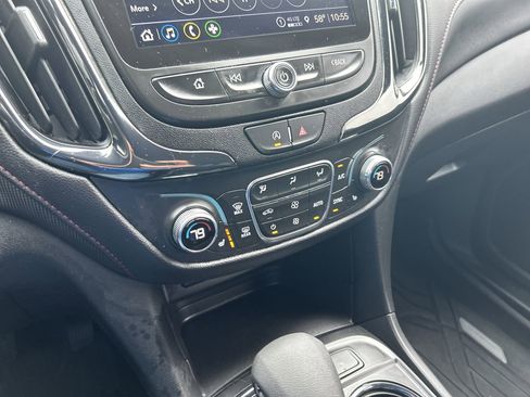 Used 2024 Chevrolet Equinox RS AWD/4WD image 29
