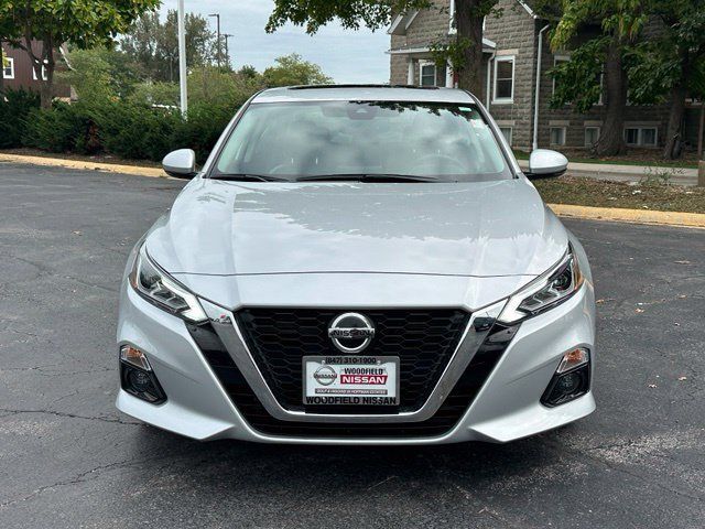 Used 2020 Nissan Altima 2.5 SL AWD/4WD image 2