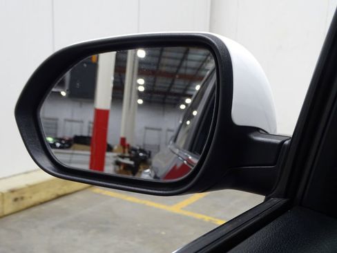 Used 2022 Kia Seltos SX image 40