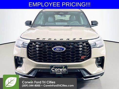 New 2026 Ford Explorer ST w/ Sun And Sound Package AWD/4WD image 4