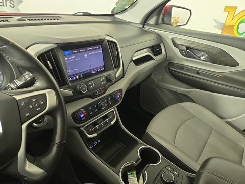 Certified 2022 GMC Terrain SLT image 24