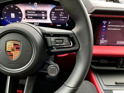 Used 2025 Porsche Macan 4 Electric image 24