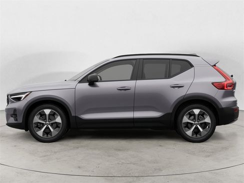 New 2026 Volvo XC40 B5 Plus w/ Protection Package Premier image 3