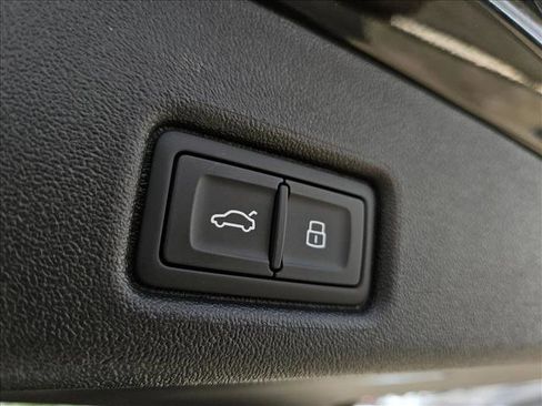 New 2026 Audi SQ5 Premium Plus AWD/4WD image 21